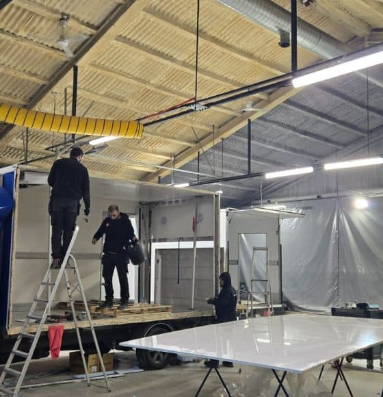 Verksted med reparasjon av påbygg